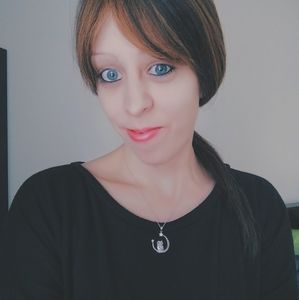 Meet your Posher, Joni